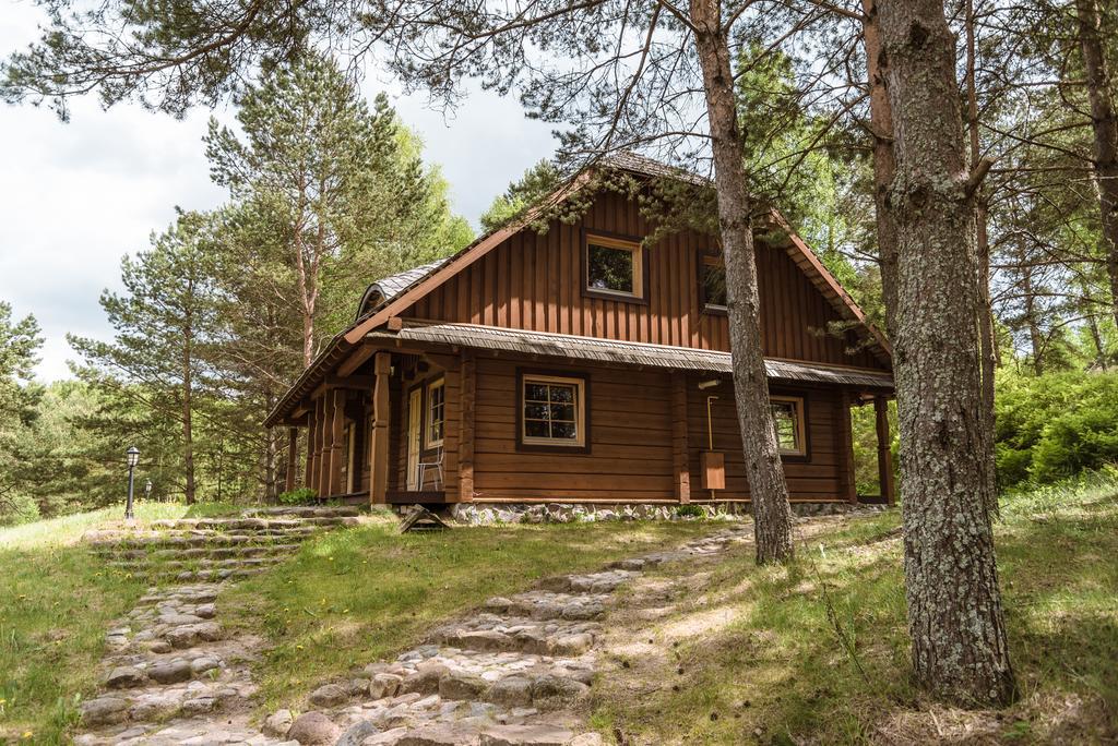 Vabalyne Pension Vilkiskes Buitenkant foto