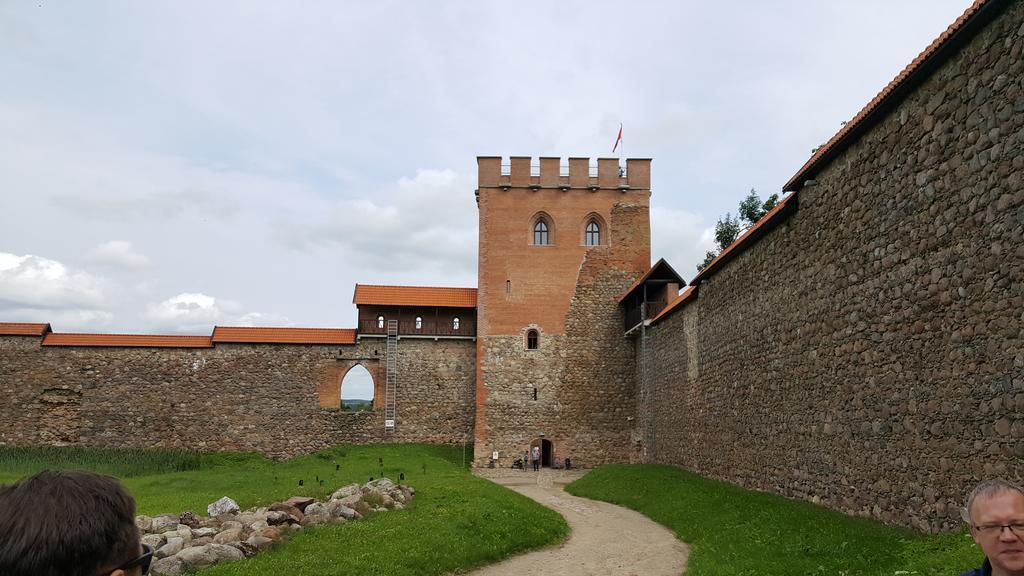 Vabalyne Pension Vilkiskes Buitenkant foto