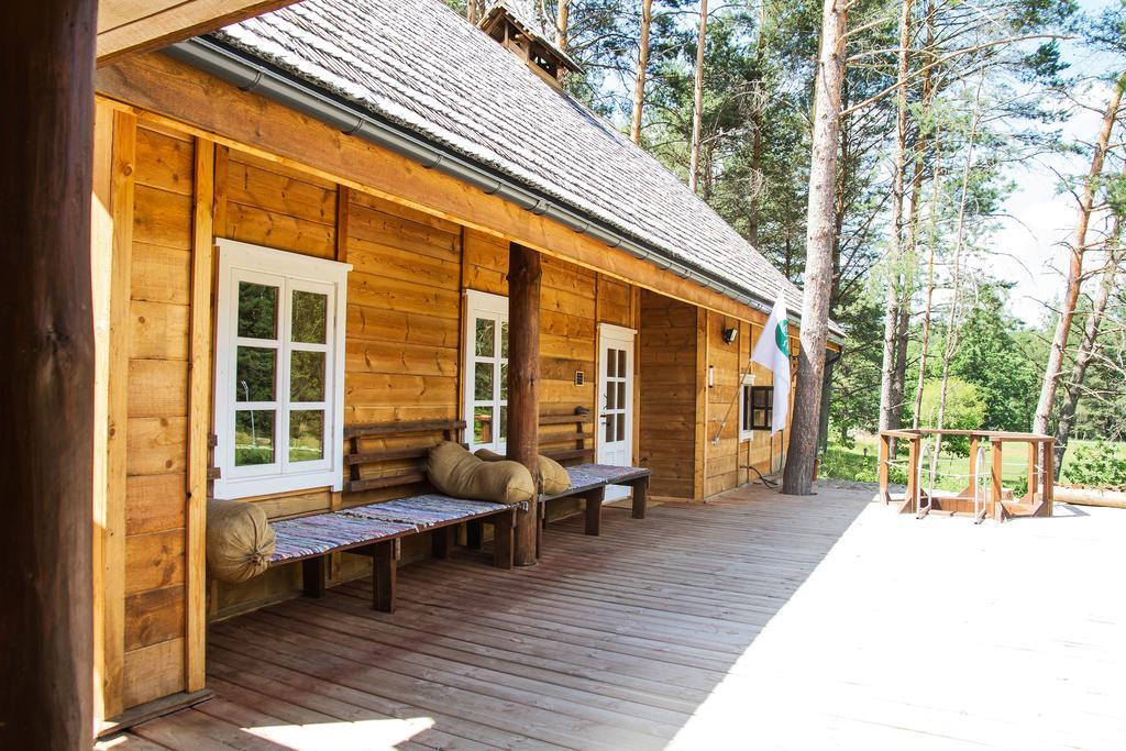 Vabalyne Pension Vilkiskes Buitenkant foto