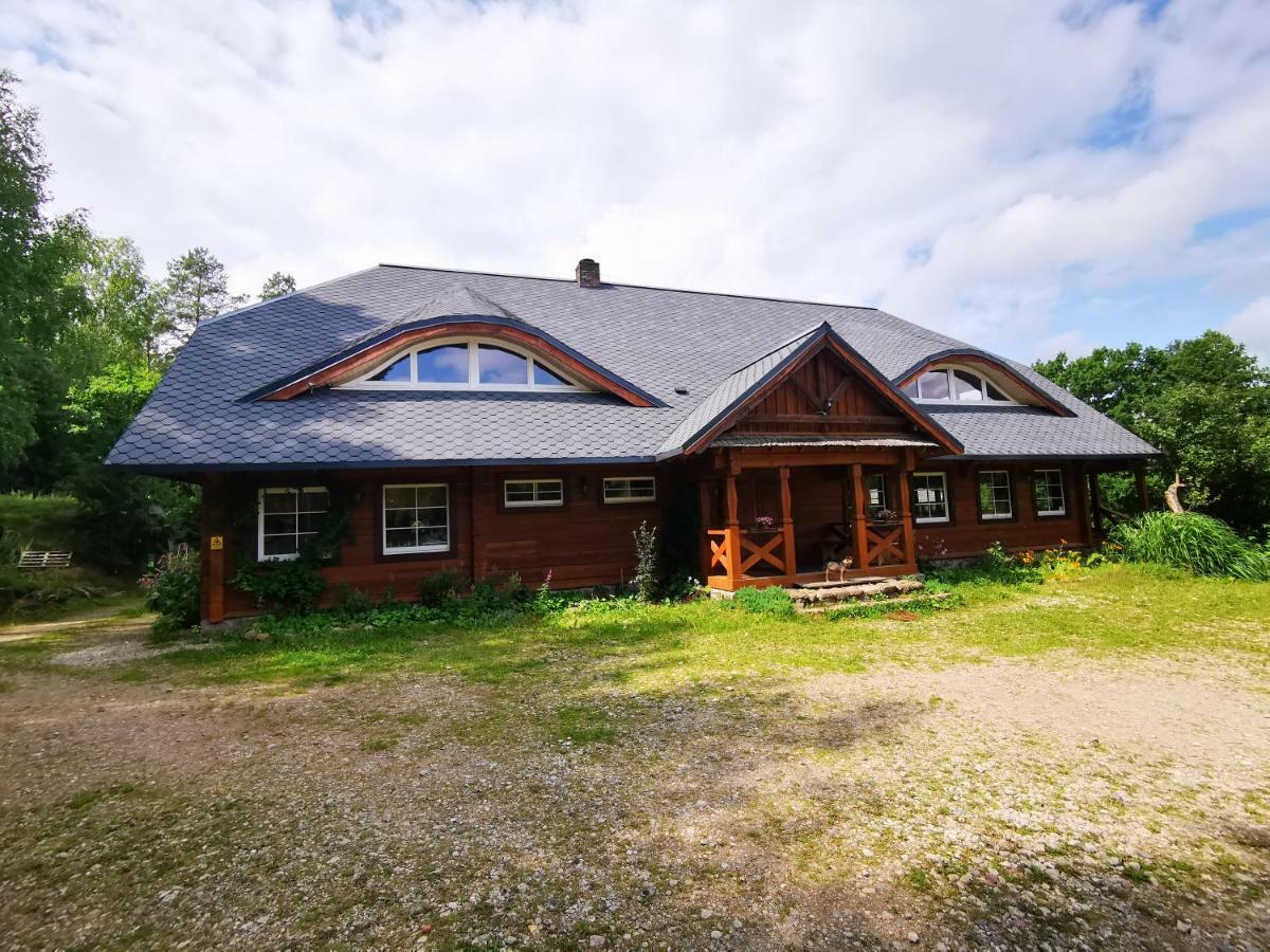 Vabalyne Pension Vilkiskes Buitenkant foto